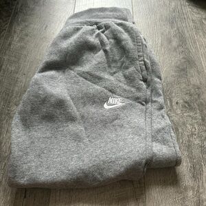 Gray Nike Sweatpants